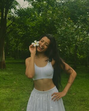 Harshita Karma Instagram - Choose your favourite photo! Might delete later. 🤍