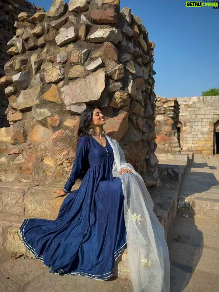 Harshita Karma - 42.8K Likes - 💙🥀