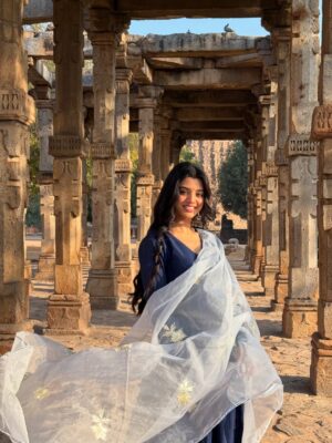 Harshita Karma Instagram - 💙🥀