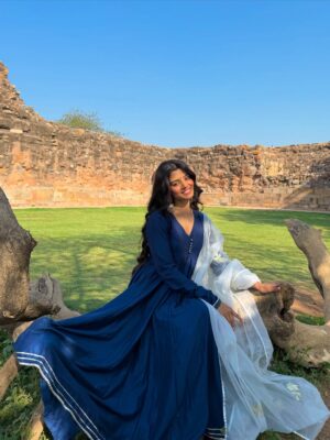 Harshita Karma Instagram - 💙🥀