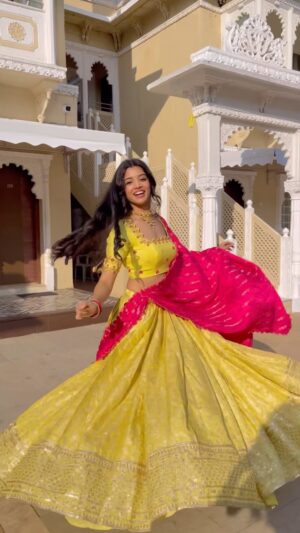 Harshita Karma Instagram - Prettiest Lehenga>> 🌺🌻💕
.
Wearing @co_indira 💛
Location @hotelgautam_lon_goa_mwr
Audio @sush_yohan