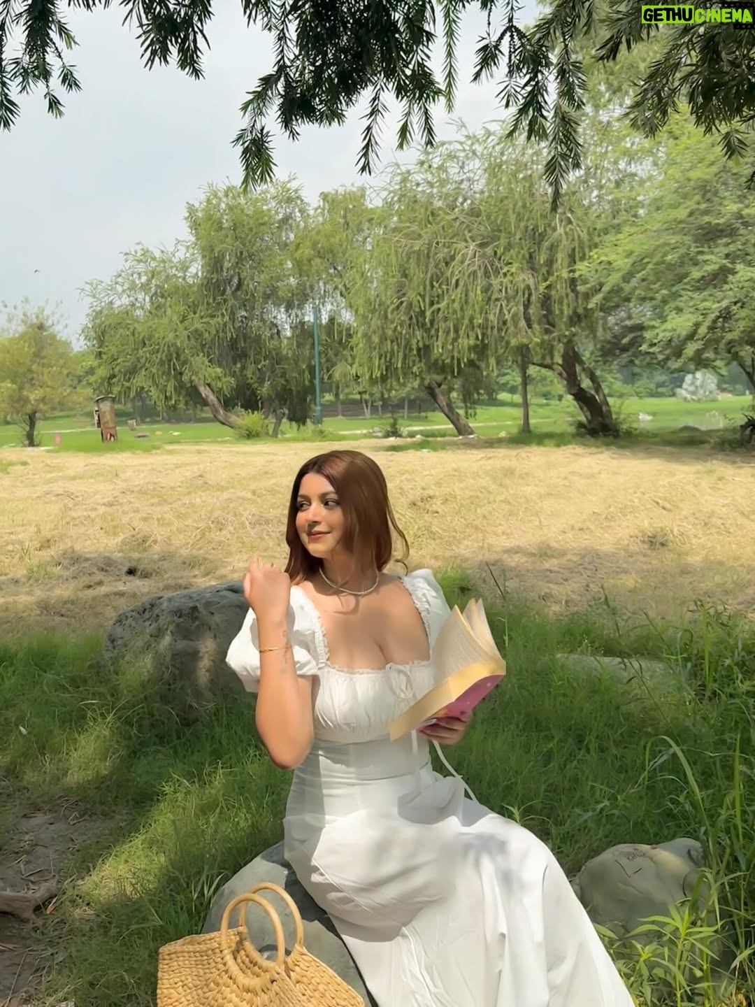 Harshita Singh Gaharwar - 4K Likes - Harshita in her wonderland🌻🤍🐇
