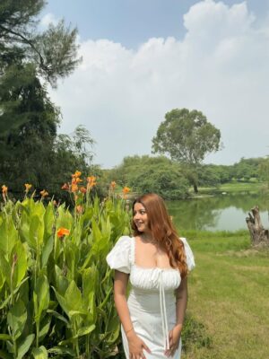 Harshita Singh Gaharwar Instagram - Harshita in her wonderland🌻🤍🐇