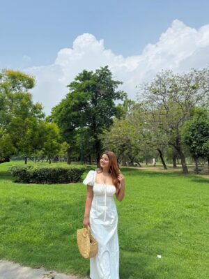 Harshita Singh Gaharwar Instagram - Harshita in her wonderland🌻🤍🐇