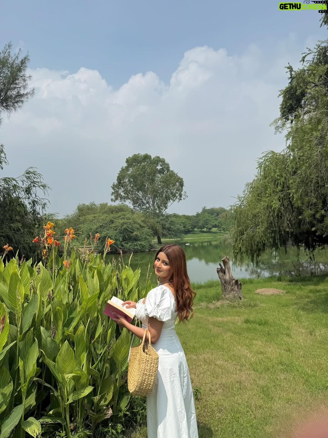 Harshita Singh Gaharwar - 4K Likes - Harshita in her wonderland🌻🤍🐇