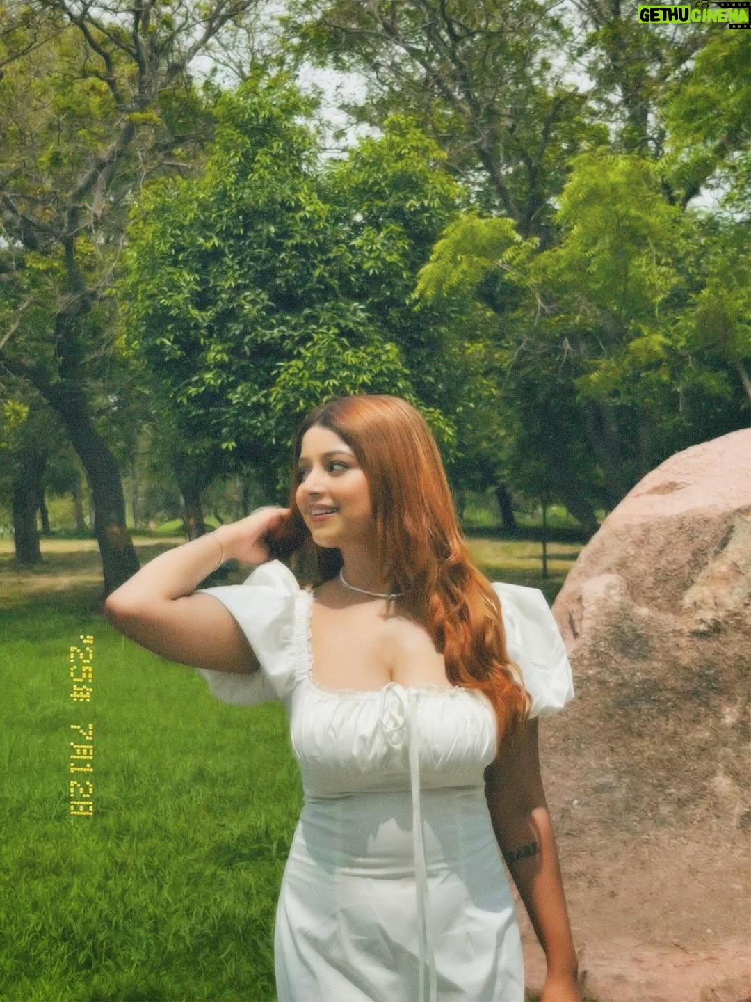 Harshita Singh Gaharwar - 4K Likes - Harshita in her wonderland🌻🤍🐇