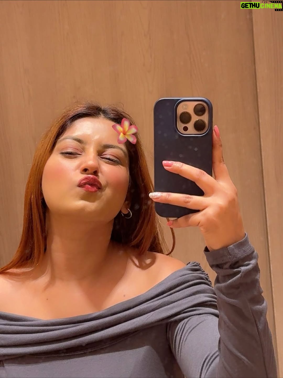 Harshita Singh Gaharwar - 3 Likes - times i took my camera out💕🎀🧸