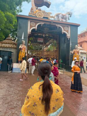 Harshita Singh Gaharwar Instagram - Vrindavan💗🦚🪷