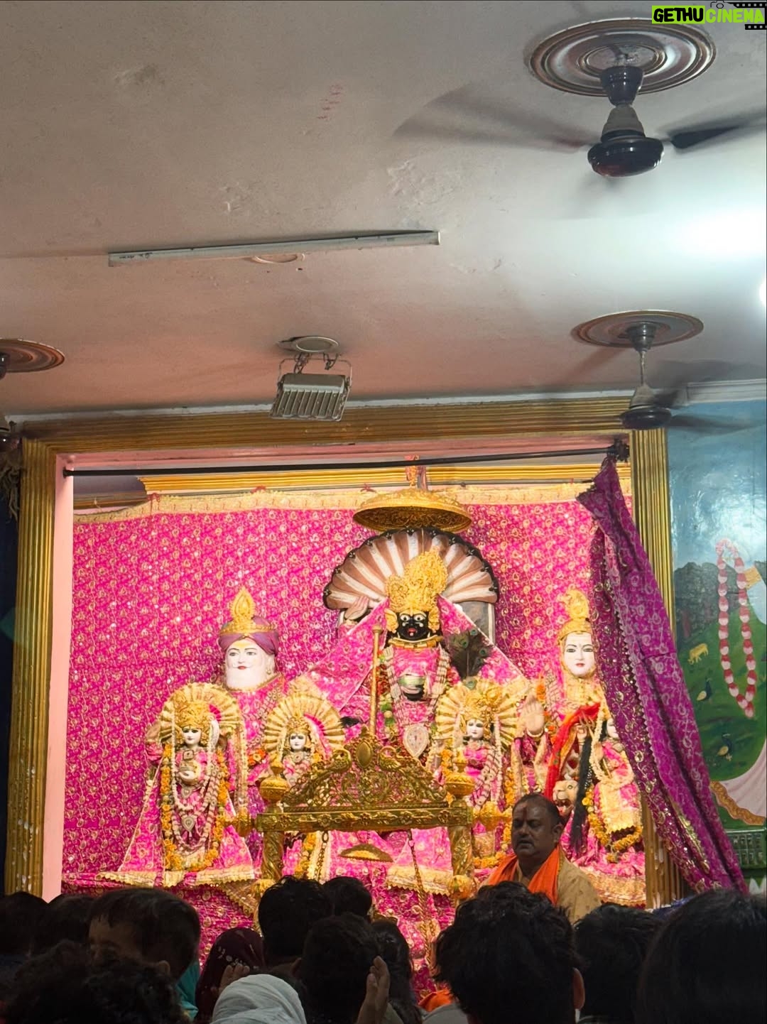 Harshita Singh Gaharwar - 30.8K Likes - Vrindavan💗🦚🪷