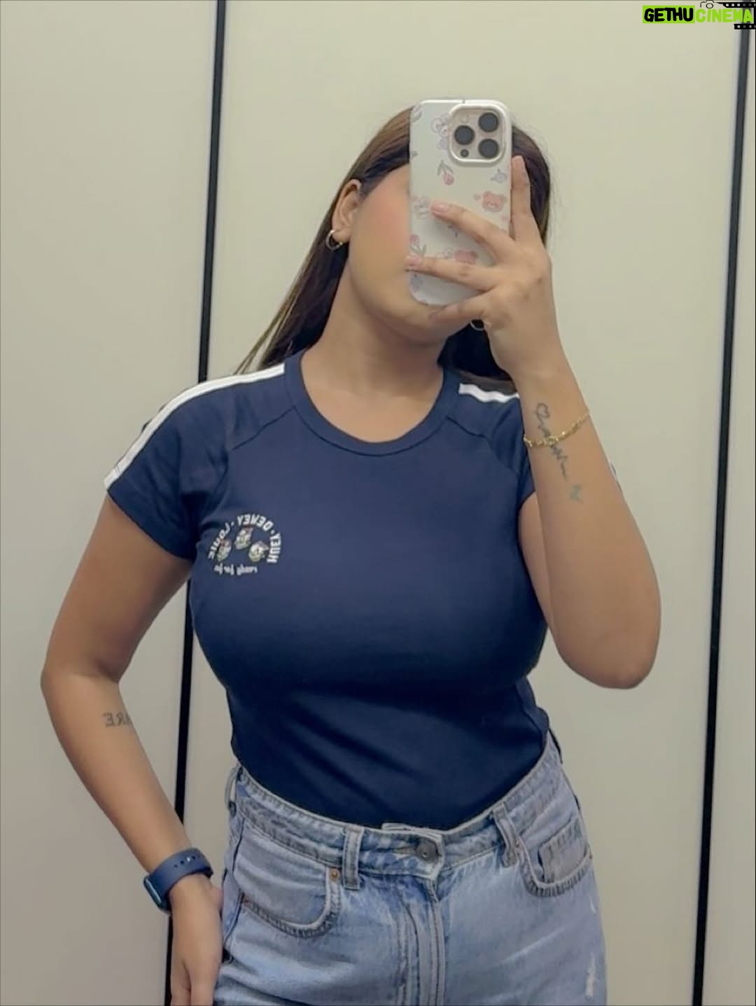 Harshita Singh Gaharwar - 3 Likes - times i took my camera out💕🎀🧸