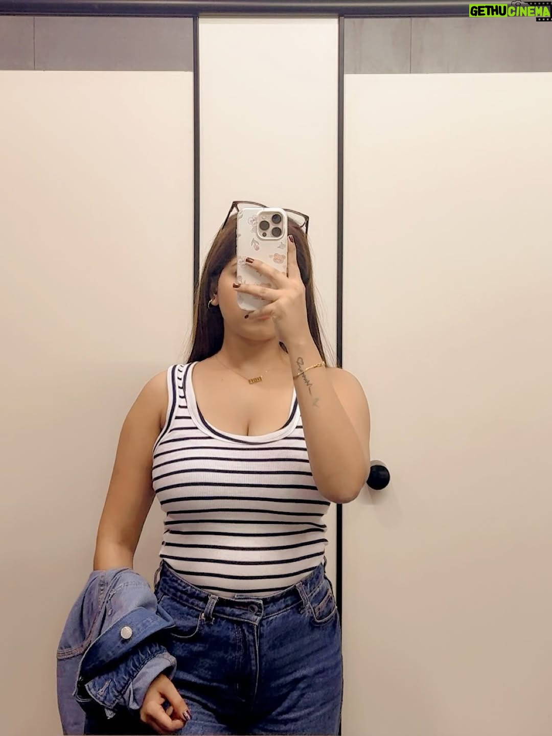 Harshita Singh Gaharwar - 3 Likes - times i took my camera out💕🎀🧸