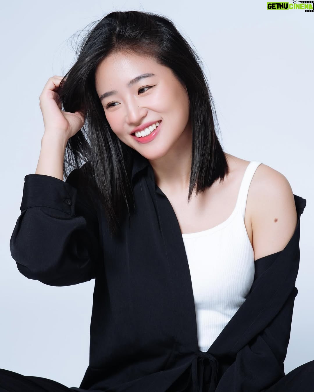 Haruka Nakagawa - 120.1K Likes - Beauty is not only about the face, but the heart.

📸… @dhanihaditya