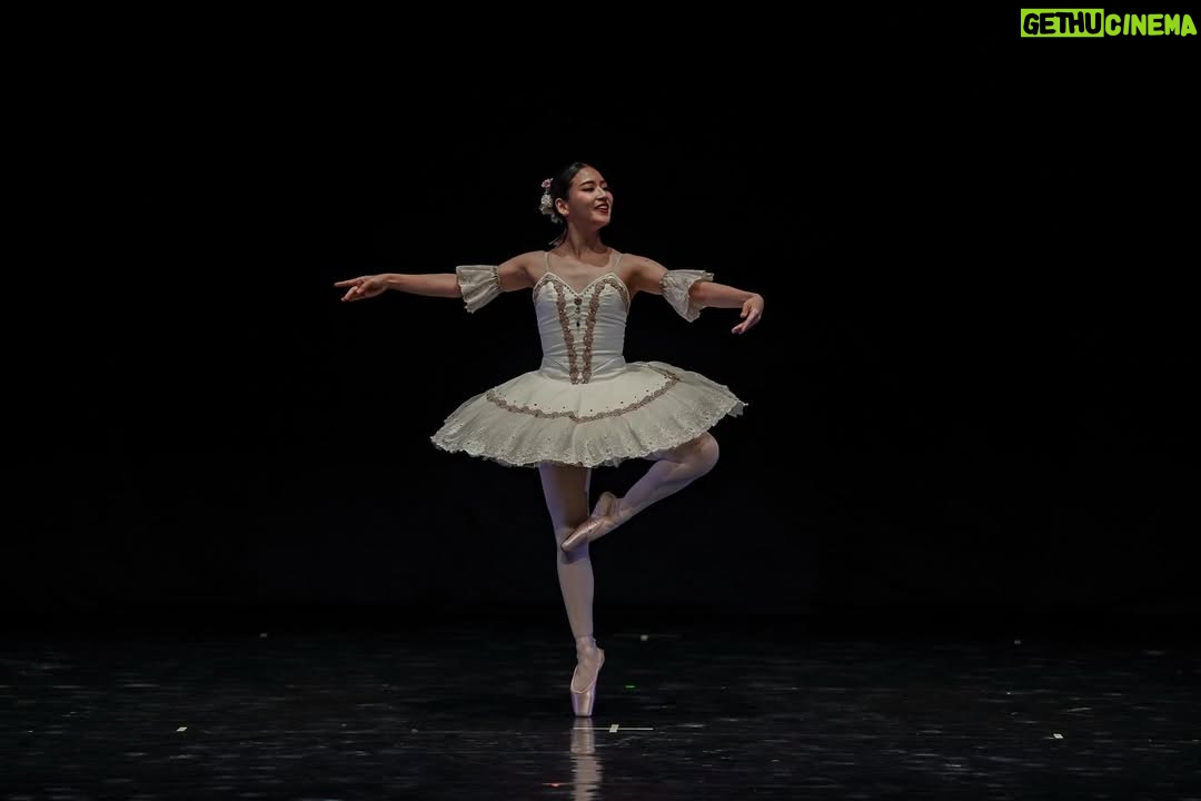 Haruka Nakagawa - 23K Likes - Swanilda💐🩰

発表会の写真があがってきました。
素敵な写真ありがとうございます🥰
@abs.balletstudio.jakarta 

#ballet #発表会 #大人バレエ #4年目 #大人リーナ #ポワント #🩰