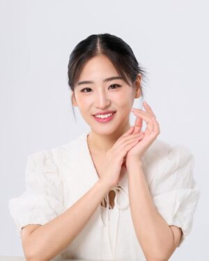 Haruka Nakagawa Instagram - Haruka jadi gambar Ghibli begin😙💓
Kalian suka yang mana? Heheheh