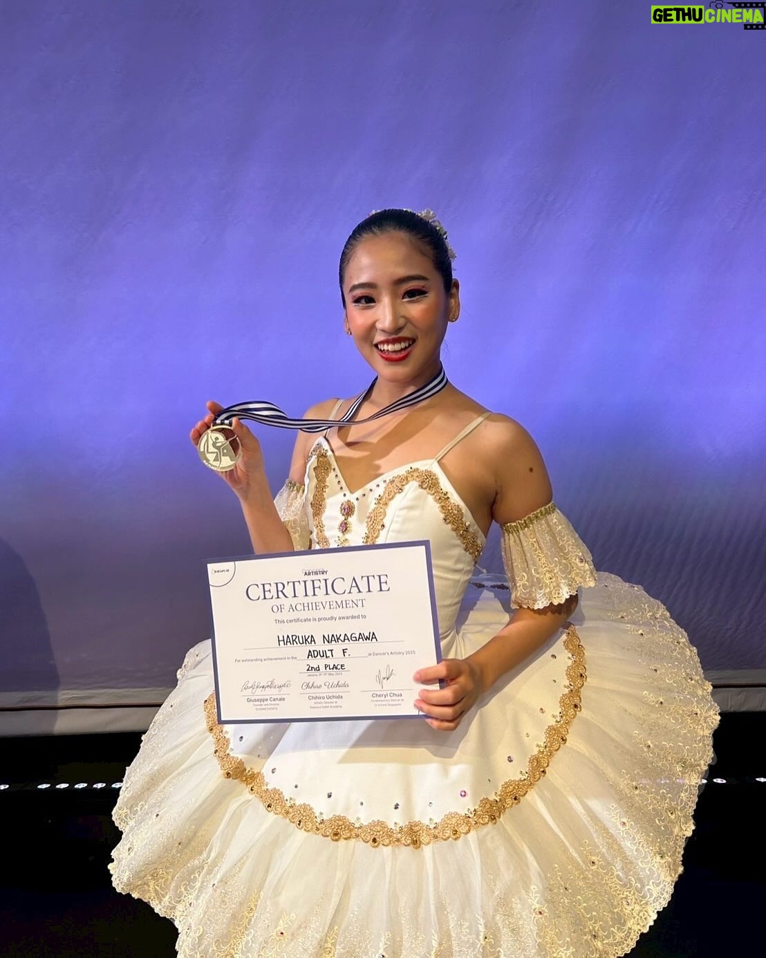 Haruka Nakagawa - 77.1K Likes - “Dancer’s Artistry” Ballet competition🩰

Thank you @abs.balletstudio.jakarta 
@yuria_623 @mariri_day  support aku 🙇🏻‍♀️

Aku senang juga bisa dapat juara2 🥈
Dan aku tetap latihan yang keras biar next aku bisa dapat juara1 !!!

バレエコンクール🩰
バレエを初めて4年、３回目のコンクール。
2位をいただく事ができました🥈
嬉しいけど、やっぱりちょっと悔しいです。
もっと練習して頑張って次は1位取れるように頑張ります！！！これからも応援よろしくお願いします🙇🏻‍♀️