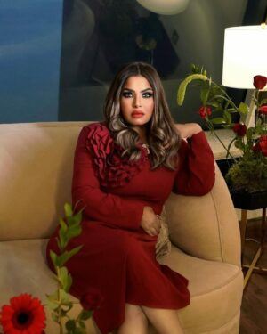Haya Al Shuaibi Instagram - Makeup 💄 by the most talented artists at @rashaalhendal 
Photography @abdulwahabstudio