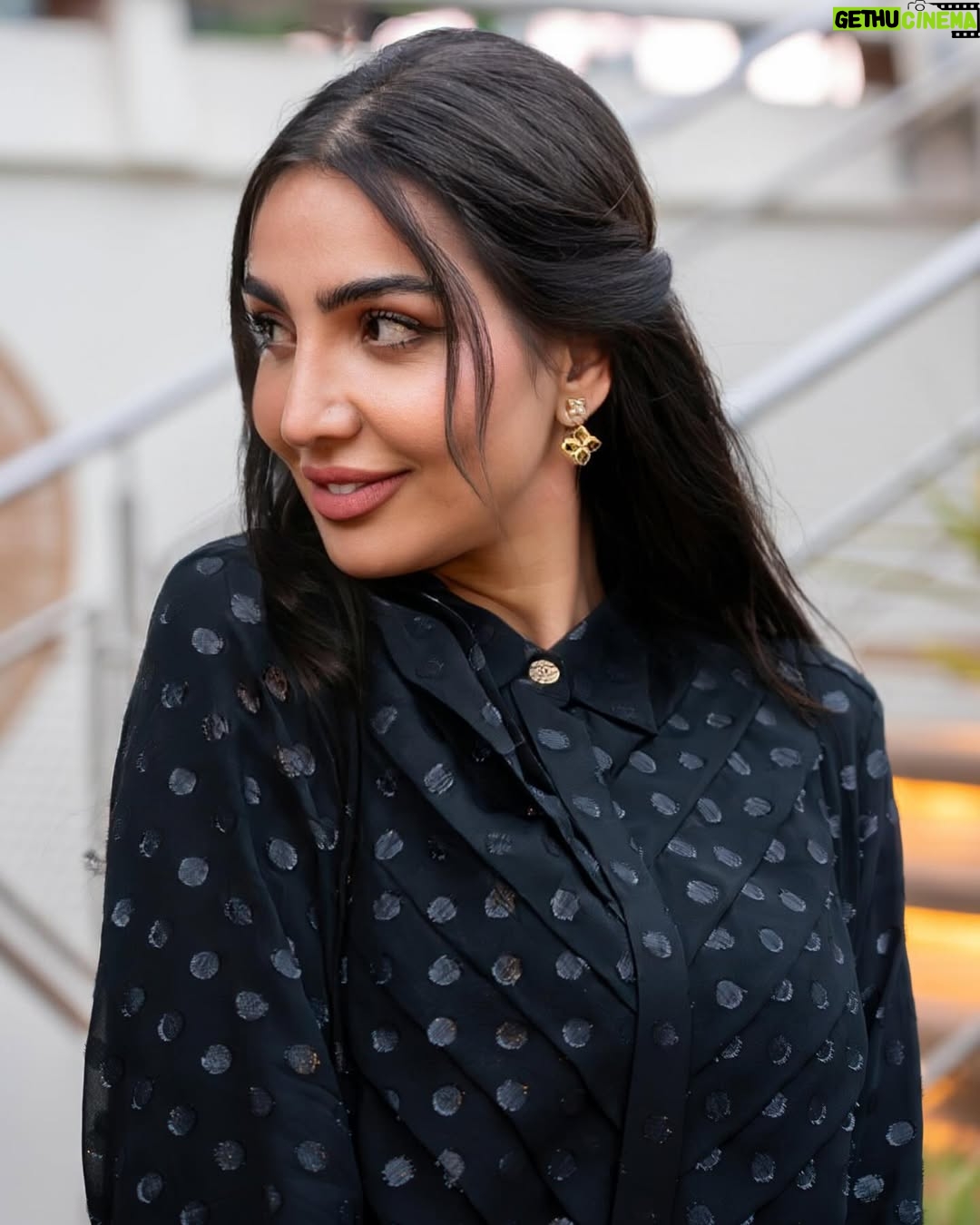 Heba Al-Hussein - 2.6K Likes - In Love ☁️ '