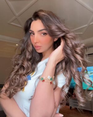 Heba Al-Hussein Instagram - Love ' 🫧