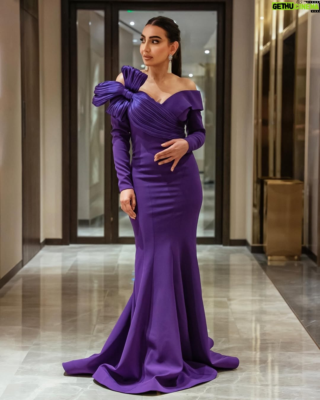 Heba Al-Hussein - 3.1K Likes - Making a statement in purple at the Cannes Film Festival 💜✨

Image and style director : @eliomoussallem 
Wearing : @nourfathallah
Management : @mbctalent

#SaudiCinema #Cannes2024 #mbctalent