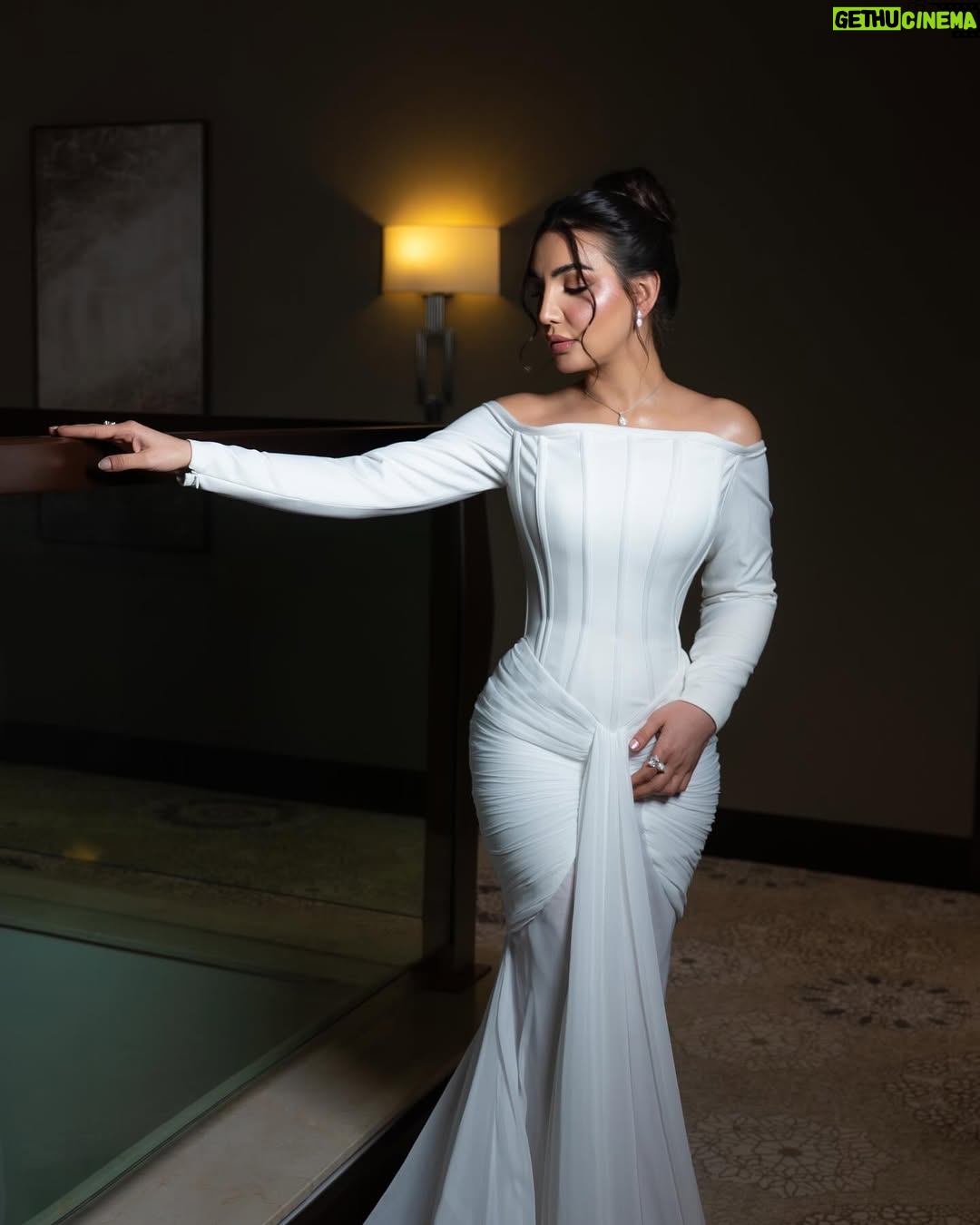 Heba Al-Hussein - 3.8K Likes - ‎حظيت بفرصة حضور افتتاح مهرجان أفلام السعودية النسخة 11 في الدمام – تجربة فنية مميزة مع كل الحبايب #مهرجان_أفلام_السعودية #الدمام #السينما_السعودية
🤍💌 Had the pleasure of attending the 11th Saudi Film Festival opening yesterday in Dammam – an inspiring experience with my loved ones. #SaudiFilmFestival

📸: @mohannad_am
@mbctalent
@saudifilmfestival
@makeupbyrana__ 
@hairstylist_aqeela 
@fouadsarkisksa 
@fouadsarkisofficial