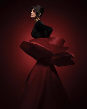 Heba Nour Instagram - Happy Valentine’s Day To Me And To All My MEs ❤️ #happyvalentinesday .
@everythingbutphotography  @guignoafakiih  @vatchenazarette  @amorimakeup