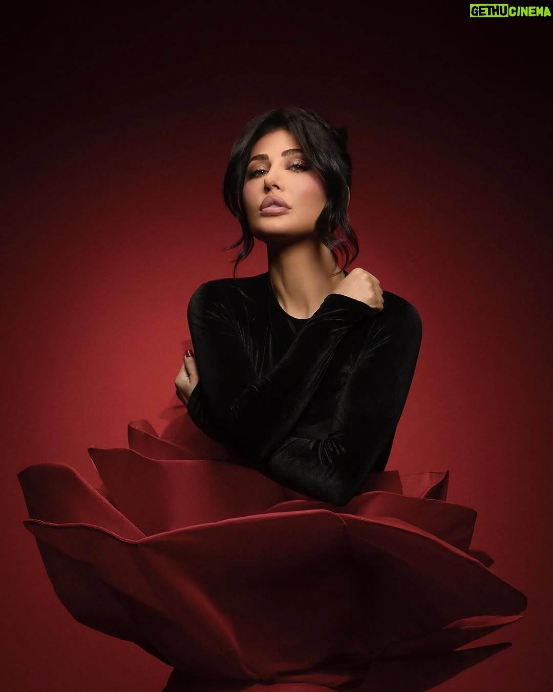 Heba Nour - 114.2K Likes - Happy Valentine’s Day To Me And To All My MEs ❤️ #happyvalentinesday .
@everythingbutphotography  @guignoafakiih  @vatchenazarette  @amorimakeup