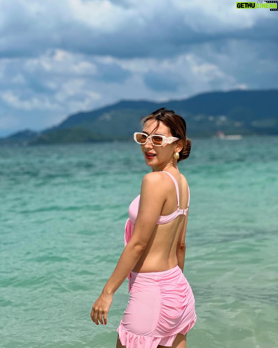 Heli Daruwala - 51K Likes - Ocean for days >>>
🩷🧿
