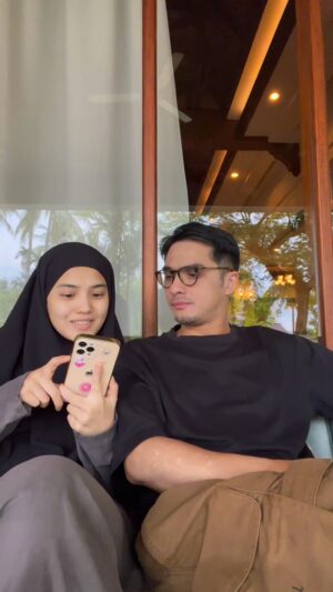 Herfiza Novianti Instagram - SINGKAT. PADAT. CHECKOUT. šš¼
#CeritaMOYAPOYA