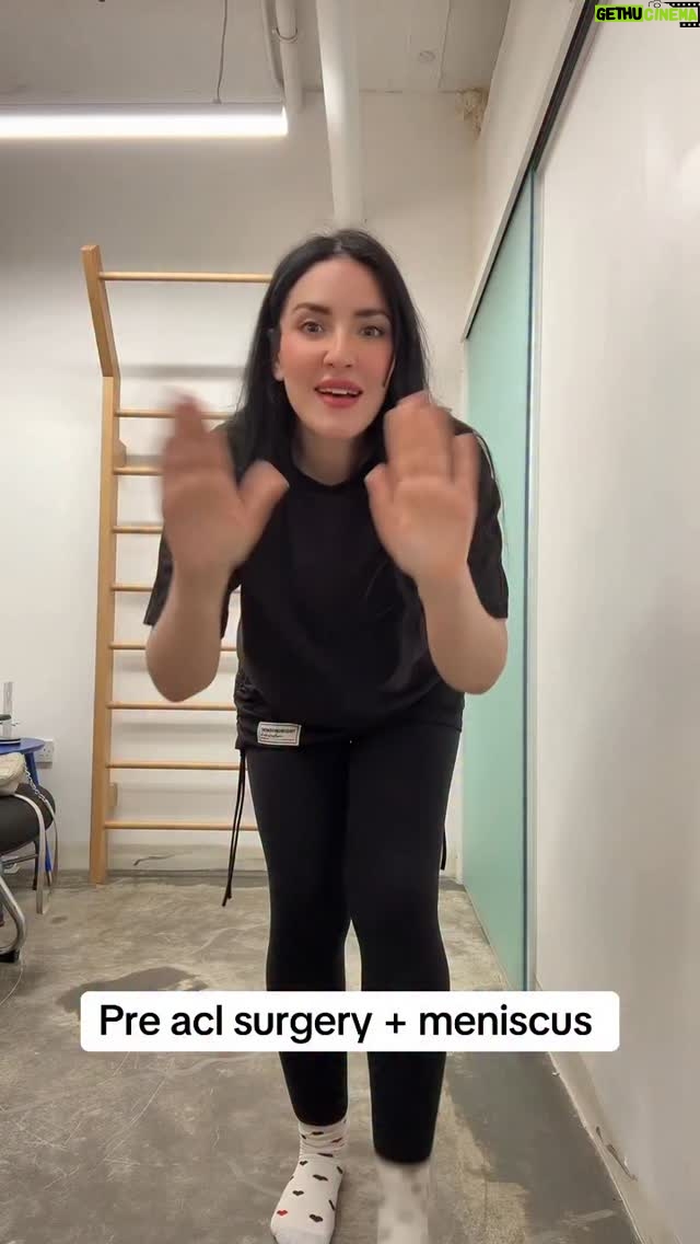 Hiba Al-Durri - 4.6K Likes - ⁨	باقي على عمليتي ١٢ ساعه والحمد لله وصلت لمرحله ممتازه مع العلاج الطبيعي ولكن احتاج العمليه عشان اقدر ارجع لحياتي الرياضيه مره ثانيه وبعد  لحياتي الطبيعيه .. اهم شي بهالمرحله اختيار الجراح الصح الي تثقون فيه وترتاحون له 

شكرا لمركز العلاج الطبيعي الي وقفوا  معاي بكل خطوه من اصابتي لين وصلت لافضل مرحله قبل الجراحه ‪@sesc.center‬⁩