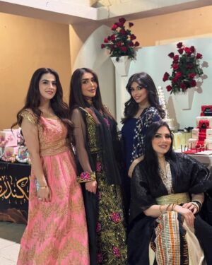 Hiba Al-Durri Instagram - قرقيعان عيال الرد كاربت غير 😍
