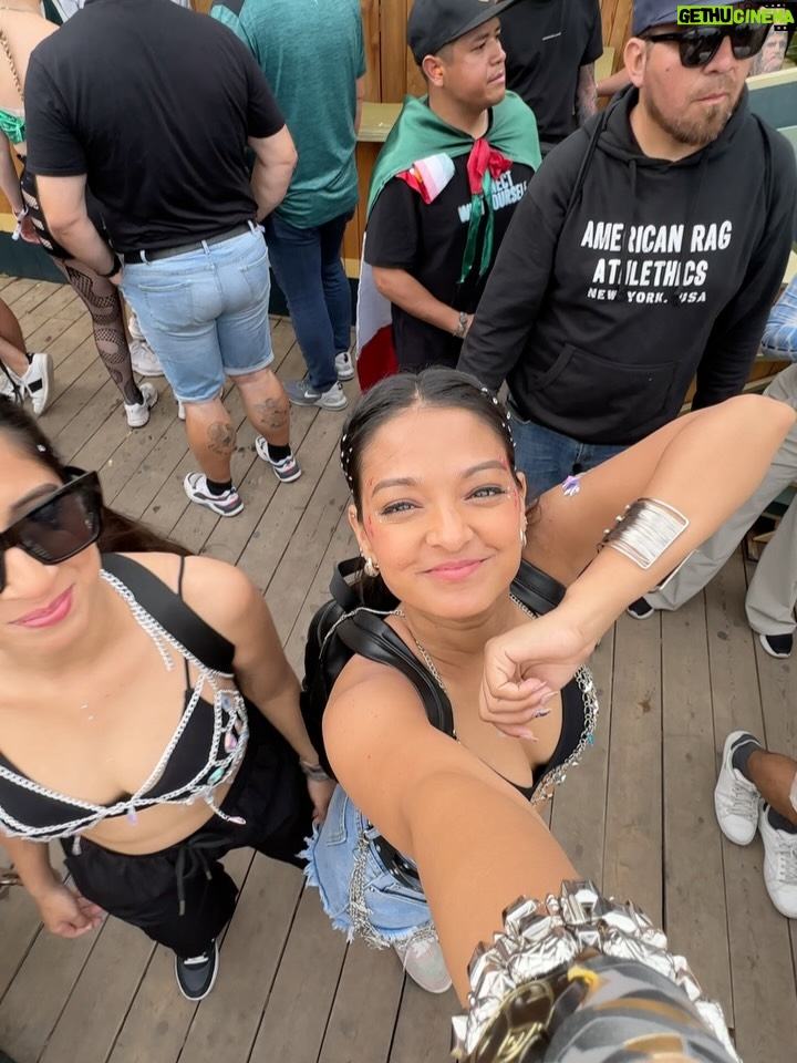 Himadri - 10.2K Likes - Still reeling from the madness ✨🎵 Tomorrowland was INSANE and I'm still trying to find my way back to reality 🌟💥 #TomorrowlandAftermath #StillInRaveMode #tomorrowland #tomorrowland2025