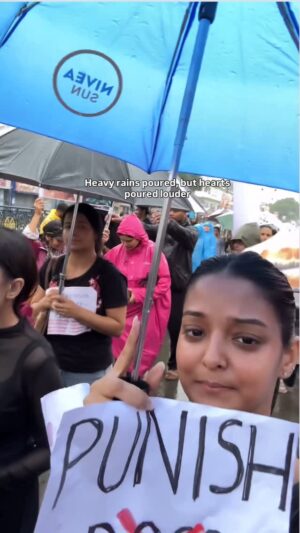Himadri Instagram - Even the rain couldn’t wash away the love that stood for the voiceless🙏✨
#savedelhidogs #savedelhincrdogs #savedelhincrdogs2025 #savedogs #supremecourt