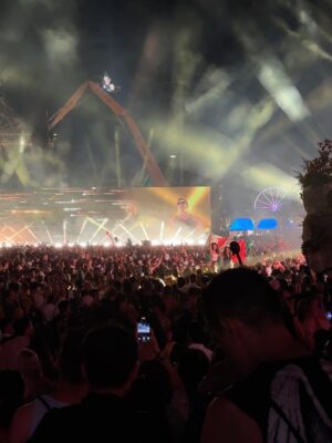 Himadri Instagram - Just two sisters ticking off their dream place ♥️Day 1 of @tomorrowland 2025!
Live Today, Love Tomorrow & Unite Forever✨😍🤌
#tomorrowland #tomorrowland2025 #belgium #boom #sisters