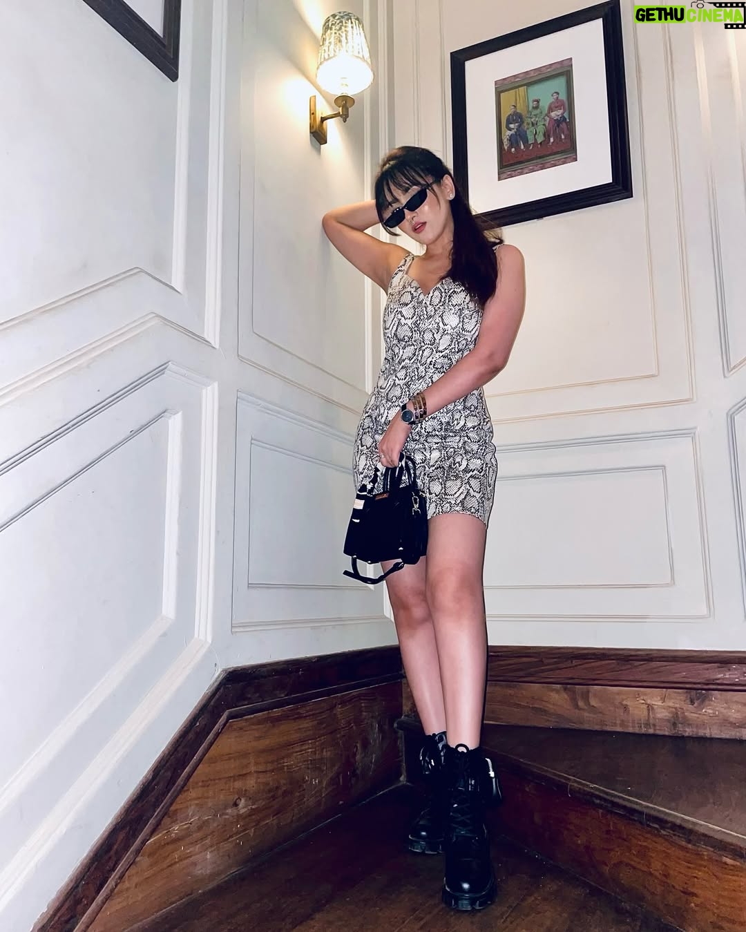Himani Sharma - 2.6K Likes - In the frame, but out of reach.. 🖤 🖤 
..
..
..
..
..
#himanisharma #animalprint #zara