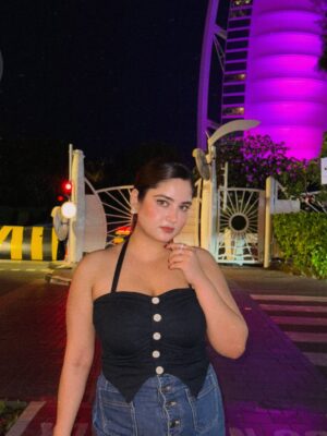 Himanshi Chaudhary Instagram - ❤️