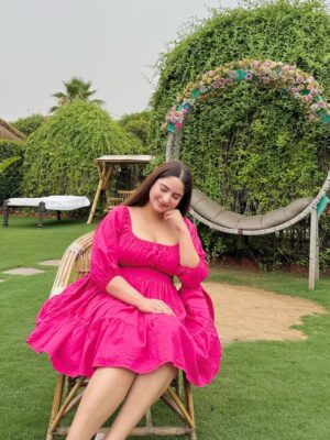 Himanshi Chaudhary Instagram - 💕
