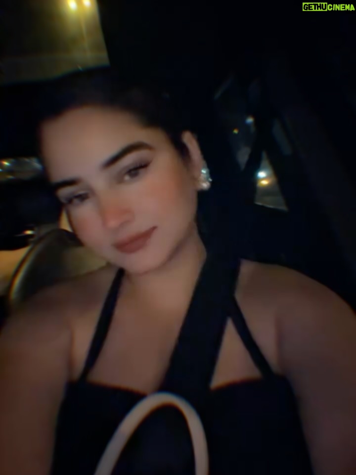 Himanshi Chaudhary - 9.7K Likes - ❤️
