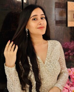 Himanshi Tekwani Instagram - 🦋