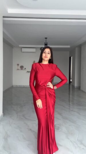 Himanshi Tekwani Instagram - 