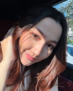 Actress Hin Channiroth HD Photos and Wallpapers June 2025