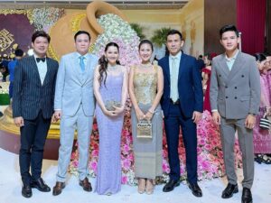 Hin Channiroth Instagram - អបអរសាទរបងប្រុស @sabayna 👩❤️👨🎉❤️