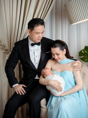 Hin Channiroth Instagram - 8.8.2025 អូន បុត្រចេញខែហើយ
សូមកូនមានមានសុខភាពល្អ ប្រាជ្ញាវាងវៃ ជាក្មេងគោរពចាស់ទុំ ស្តាប់បង្គាប់ ជាកូនល្អ ក្មេងល្អក្នុងសង្គម ❤️😘
Love you ❤️