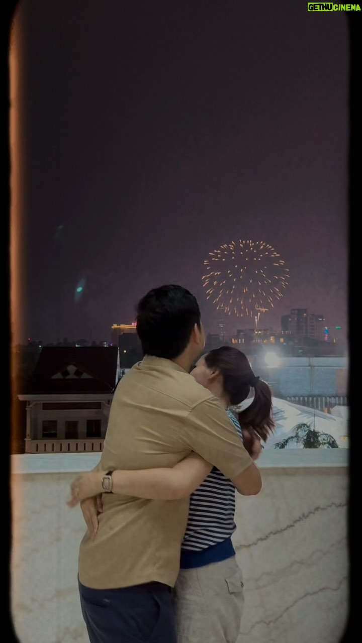 Hin Channiroth - 3.9K Likes - Kiss me under the phnom penh twilight ❤️ 🎇🎆