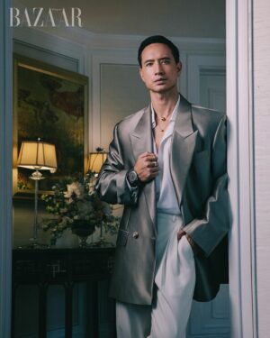 Ho Ngoc Ha Instagram - Beautiful moments ❤️ thank you @bvlgari and @bazaarvietnam @jc.babin
Creative Director: Lee Khuất
Photographer: Mạnh Bi
Fashion Director: Kye Nguyễn
Editor: Duyên Nguyễn.
Stylist: Tiên Nguyễn (Kye Agency)
Makeup: Huyền Lê
Hair: Ruby Nguyễn
Lighting: Việt Trần, Từ Triệu Tạp.
Home Decoration: Atrium Vietnam
Flower: Hoa Tươi Royal
Location: Park Hyatt Saigon
#HoNgocHaKimLy #HoNgocHa #KimLy
#BVLGARI #BVLGARIVN #BvlgariJewelry #BvlgariWatches
#EternallyIconic
#HarpersBazaar #BazaarVietnam
#RoyalflowerThaoDien
#ParkHyattSaigon