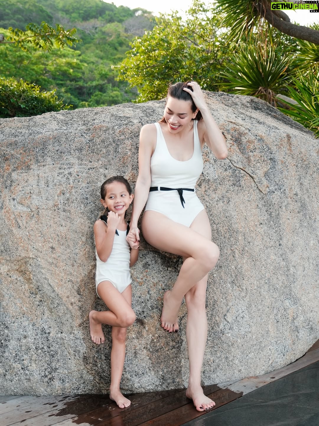 Ho Ngoc Ha - 22.7K Likes - Me and my girl 🌹
@amanoi 
#travel #relax #resort