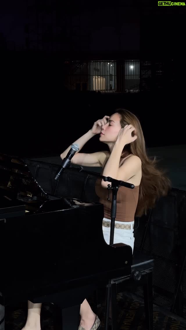 Ho Ngoc Ha - 23.1K Likes - Vui vẻ ít quạu 🤣🤣🤣 #rehearsal