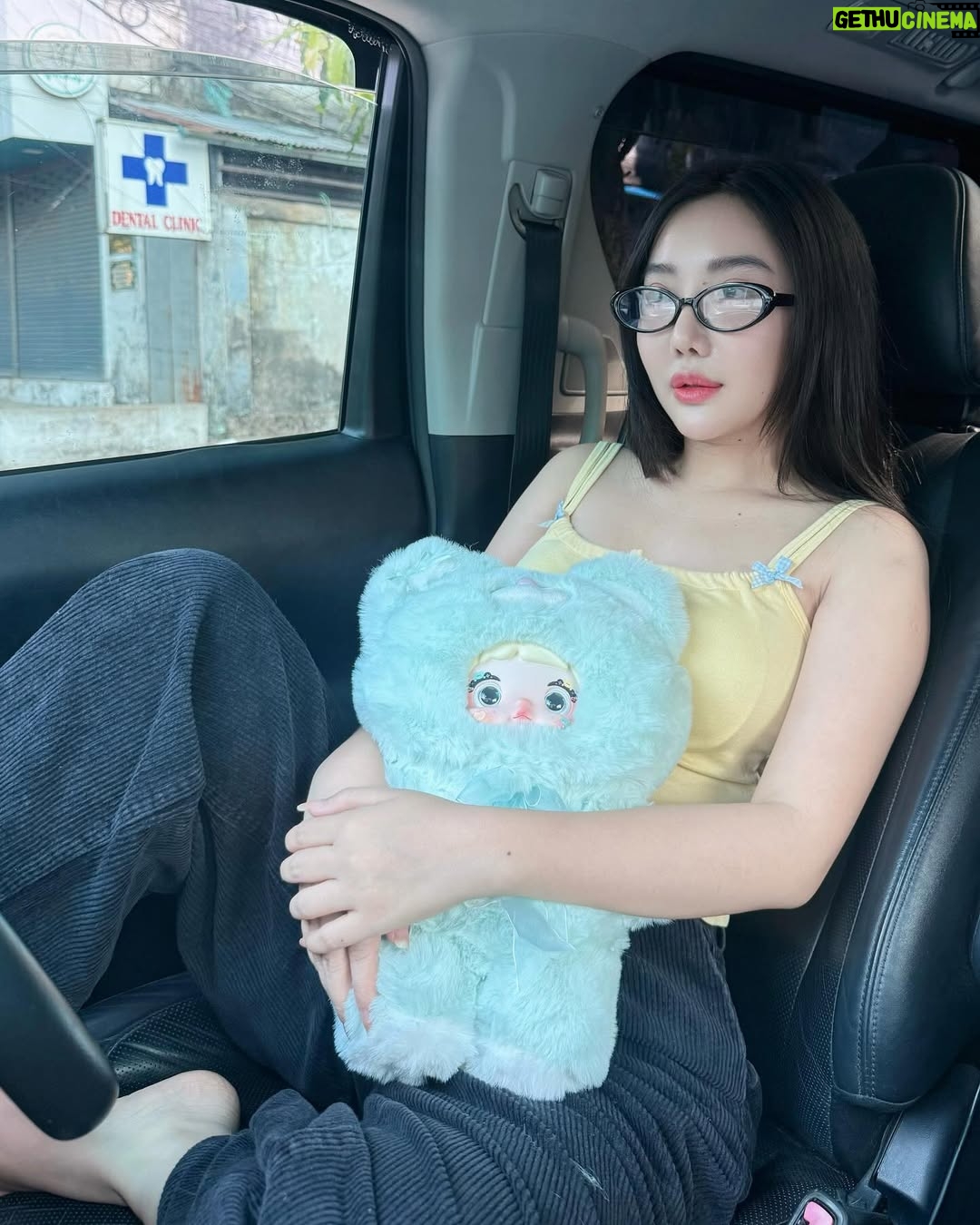 Hsu Eaint San - 1.9K Likes - 🩵Wish🩵