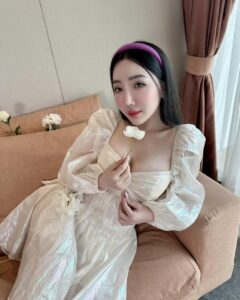 Actress Hsu Eaint San HD Photos and Wallpapers October 2024