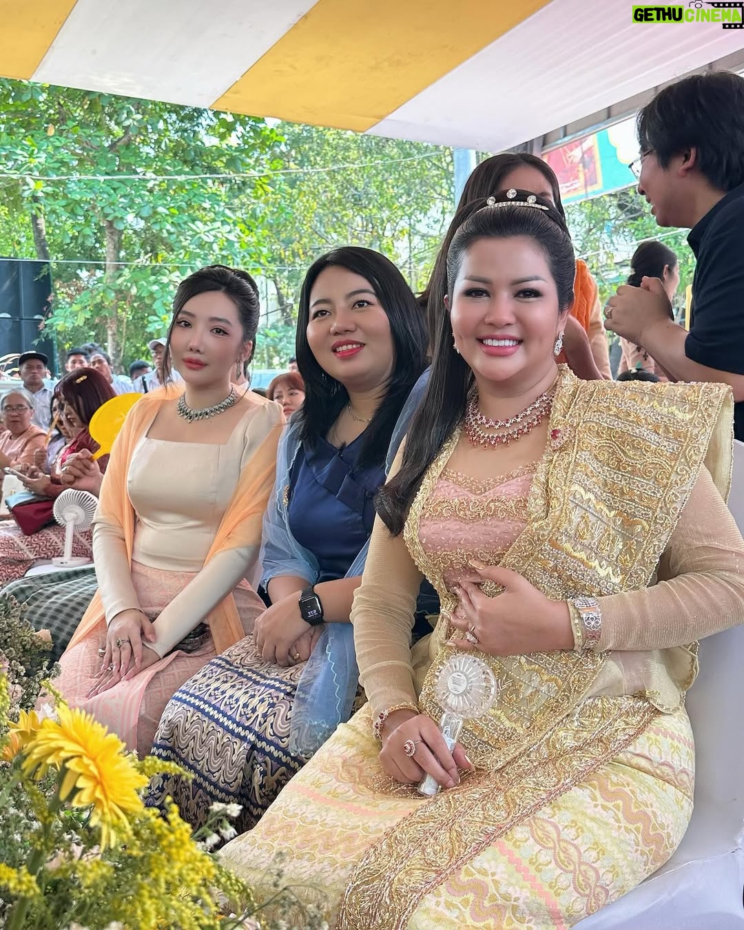 Hsu Eaint San - 1K Likes - မခိုင်နှင်းဝေ ရဲ့ ကလေးတွေ ရှင်ပြု နားသ အလှူမှာ ပါဝင်အားဖြည့် 🥰