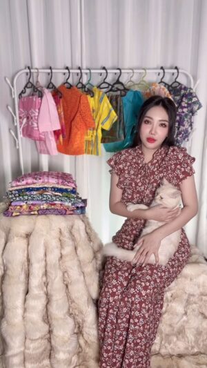 Hsu Eaint San Instagram - မြန်မာ ဝတ်စုံလေးတွေ Giveaways 🫶🏻